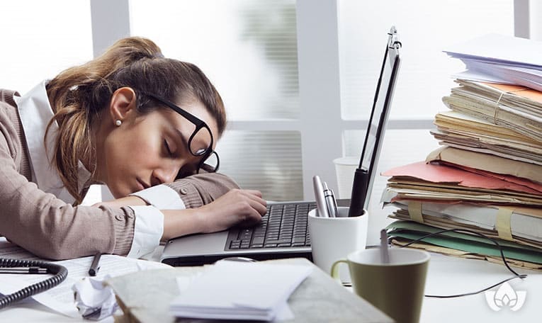 being aware of chronic fatigue is important in order to treat it | Mindful Healing | Mississauge Naturopathic Doctor
