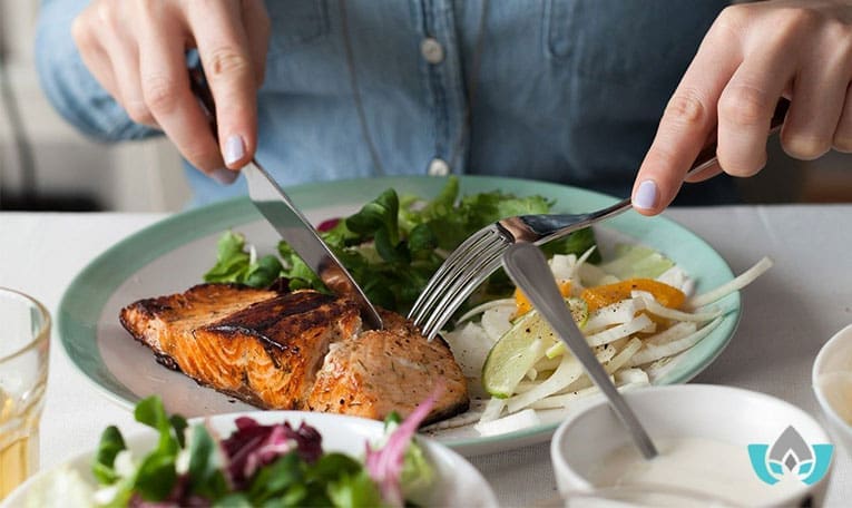foods to eat and to avoid to improve your focus | Mindful Healing | Naturopathic Doctor Mississauga